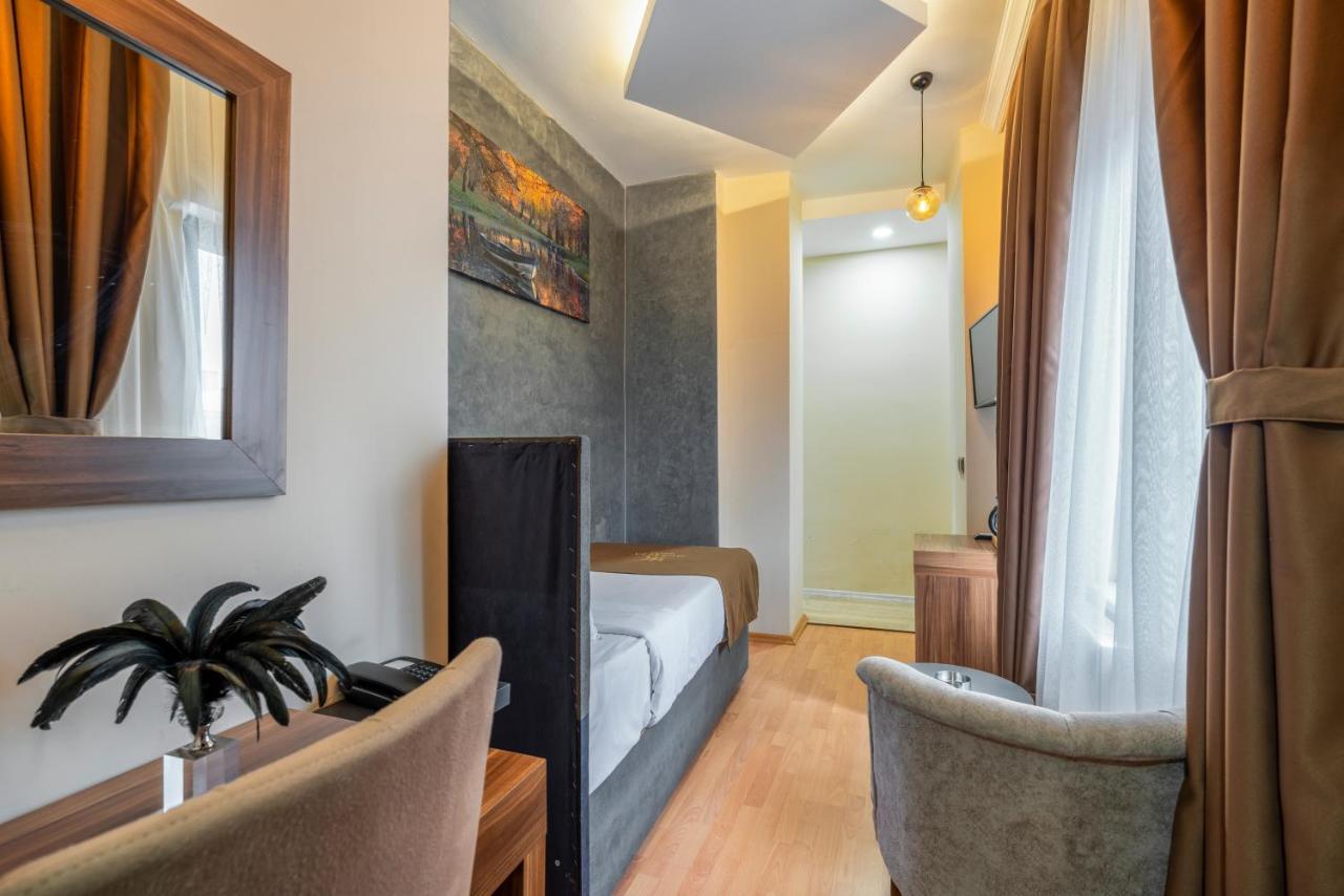 Monezza Avcilar Hotel Istanbul Exterior photo
